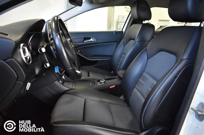 MERCEDES-BENZ GLA 180 d Automatic Executive